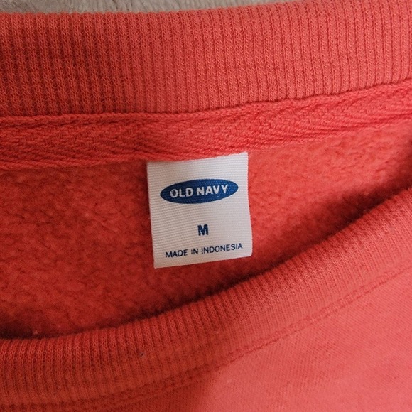 Old Navy Womens M red 1994 Sweatshirt - Picture 3 of 7